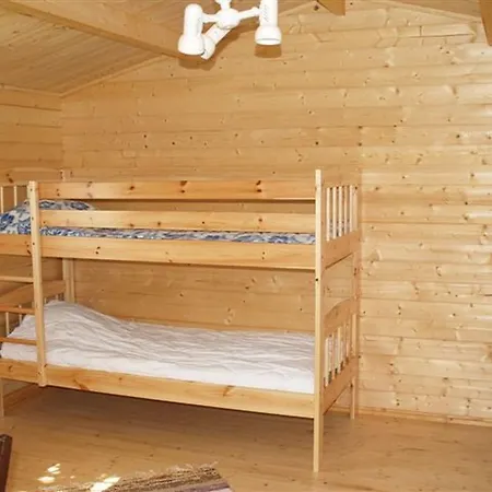 Kamp Ula-hansu Talu Suur-Rootsi